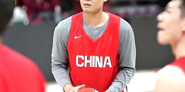 OB电竞-中国男篮大换血：胡明轩离队背后藏着什么门道？|郭士强|赵睿|姜伟泽|李悦洲|刘金雨_新浪体育_新浪新闻